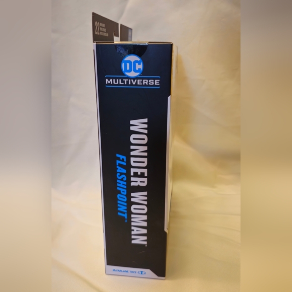 Wonder woman flashpoint Gold Label - Picture 2 of 6